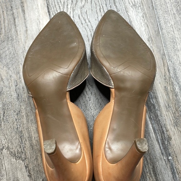 Franco Sarto Arrow Tan & Gold Metallic Leather D’Orsay High Heels, size 8 - Picture 8 of 8